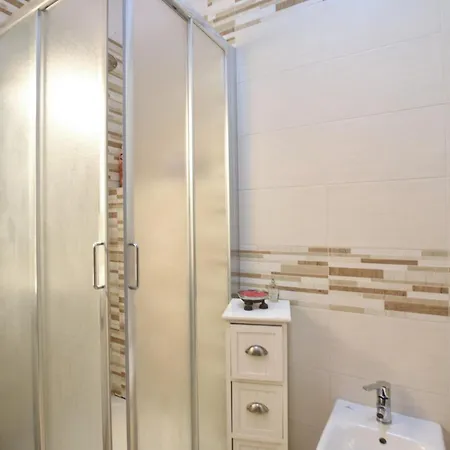 Beautiful In アパート ヴィアレッジョ