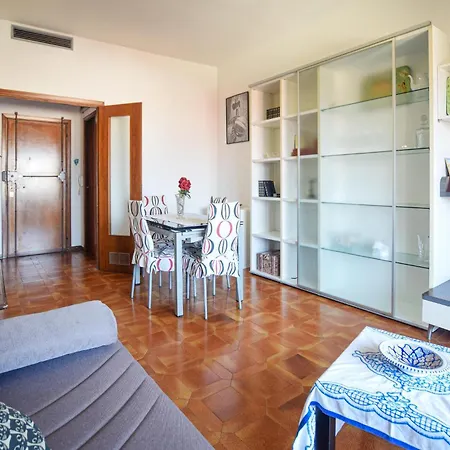 Beautiful In Apartament *